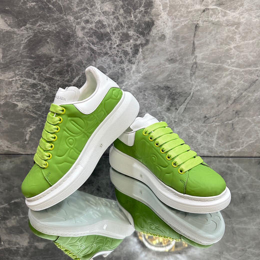 秋冬特惠💰600 纯原版本 # Alexander McQueen/亚历山大麦昆 2023ss 弯底系列 商品图1