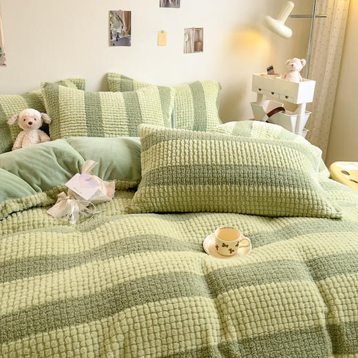 新款月亮绒提花四件套 商品图4