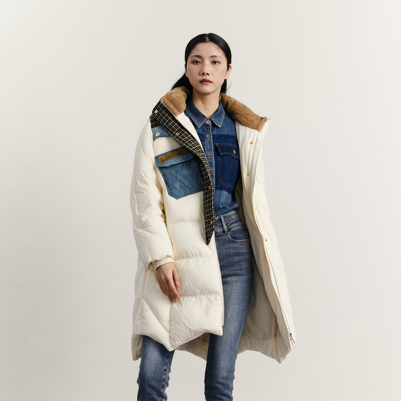 谜底中长款连帽羽绒服女2023冬款复古设计感拼接面包服234MY1586