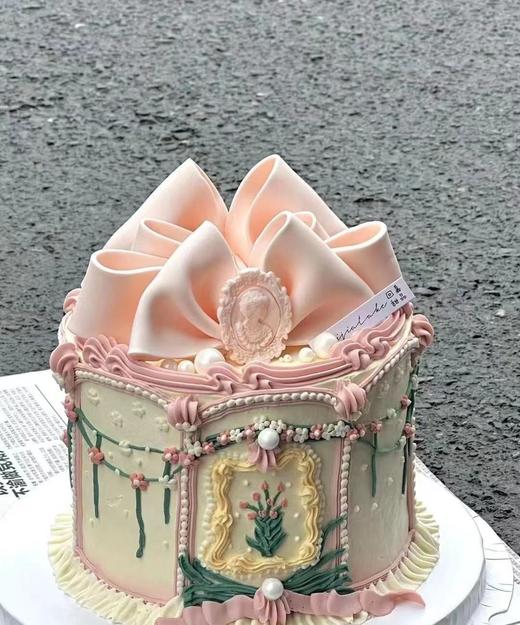 黑巢-粉色翻糖皇后定制生日蛋糕 商品图0