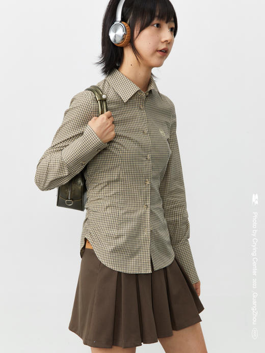 CryingCenter 卡其细格纹学院修身收腰女款内搭衬衫 哭喊中心 商品图2