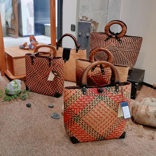 藤包现货下单专属（款式选择及对应的价格, 请具体咨询实体店铺管家, 以实体店现货为准/ 单拍1元视为无效会自动退单/ 商品图0