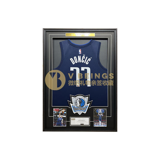 收藏系列 东契奇 独行侠队77号深蓝色 亲笔签名球衣 商品图0