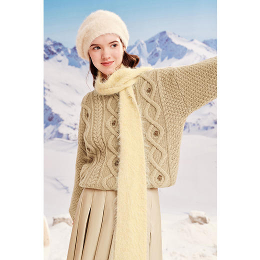 【严选】诗凡黎冬精致刺绣花花图案针织衫SEA431341 商品图1