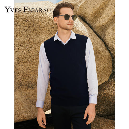 YvesFigarau伊夫·费嘉罗休闲毛背心 商品图0