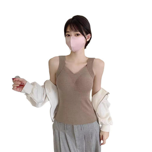 【德绒保暖内衣！温暖挡风】秋冬新款女自带胸垫防寒背心，发热百搭无痕免穿打底衫，独特胸垫设计，凸显曲线美；暖背心发热，寒冷不再侵袭；潮流与舒适并存 商品图7