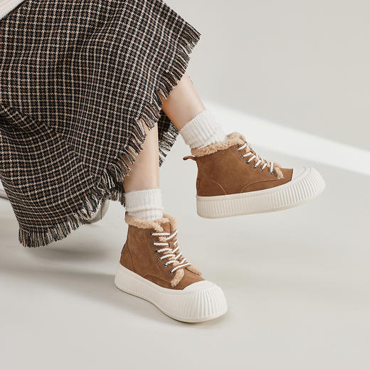 Safiya/索菲娅2023冬季新款加绒保暖松糕厚底百搭休闲短靴雪地靴 SF3411A403 商品图1