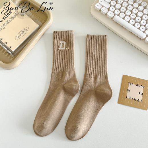 【49.9/五双！柔软刺绣棉袜】全棉袜子女士中筒袜秋冬，纯棉字母堆堆袜学院风潮流长筒袜，展现潮流学院风。寒冷袭来，追求时尚与舒适并存 商品图6