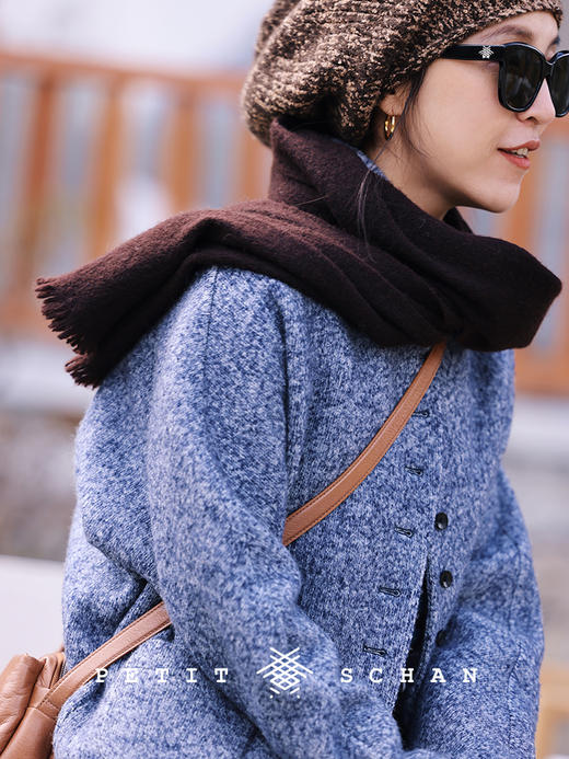 PETIT SCHAN小闪 CLO#378 reading letters 读信 针织纹理复合100%澳毛秋冬厚呢外套 商品图2