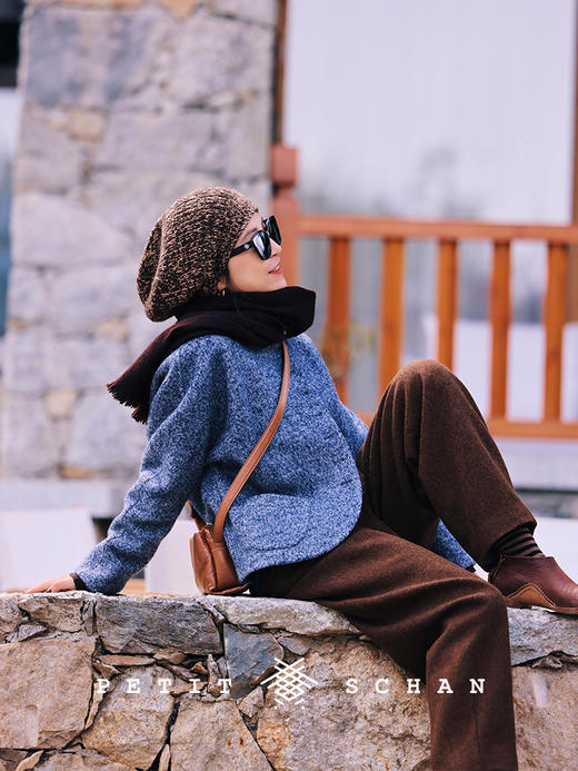 PETIT SCHAN小闪 CLO#378 reading letters 读信 针织纹理复合100%澳毛秋冬厚呢外套 商品图1