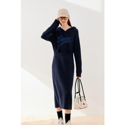 【严选】诗凡黎冬连帽字母印花针织连衣裙SEB190881 商品图2