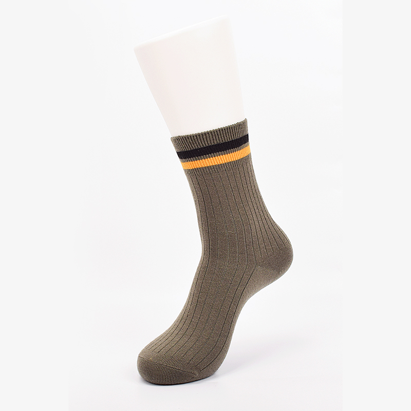 都市丽人都市锋尚休闲系列羊毛中筒袜厚款男士常规袜袜子FC3EB1