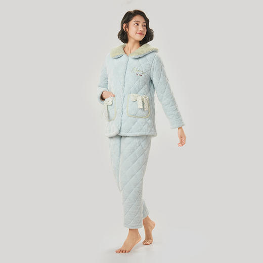 都市丽人舒适外出女士睡衣北极绒烂花抽条夹棉加厚款长袖长裤类家居服套装LH31L2 商品图2