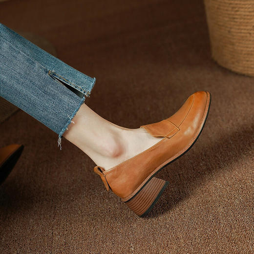 头层牛皮质感复古皮鞋，粗跟单鞋舒适中跟乐福女鞋PS1215 商品图0