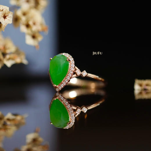 18K玫瑰金和田玉（碧玉）满钻戒指--臻爱/双面切割水滴7*10mm/苹果绿 商品图1