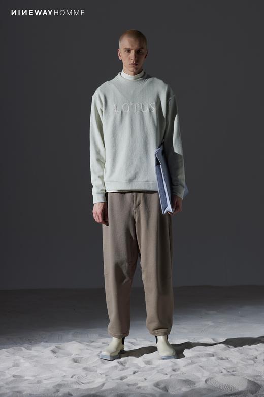 337318字母装饰长袖卫衣 商品图11