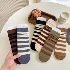 【29.9/任选三件！精梳棉条纹袜】秋冬季吸汗袜子女，日系横条中筒袜学院风一体机无骨堆堆袜，无骨设计，呵护你的双足。吸汗透气，让你始终保持清爽lm