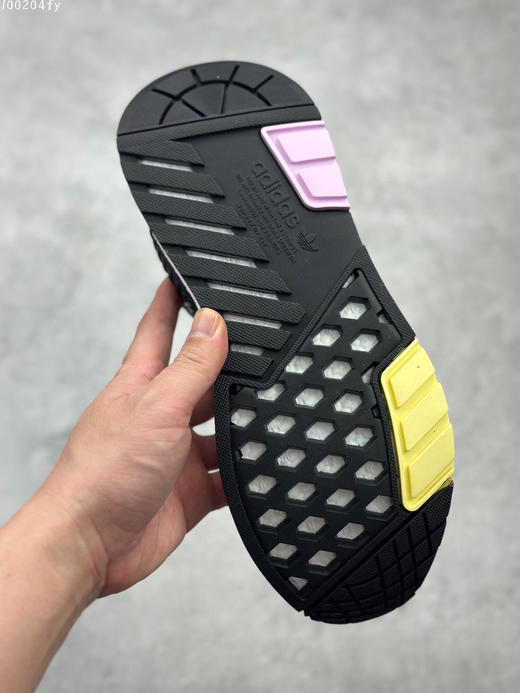 秋冬特惠💰420 阿迪达斯 Adidas NMD R-1 街头风经典百搭跑步鞋 商品图8