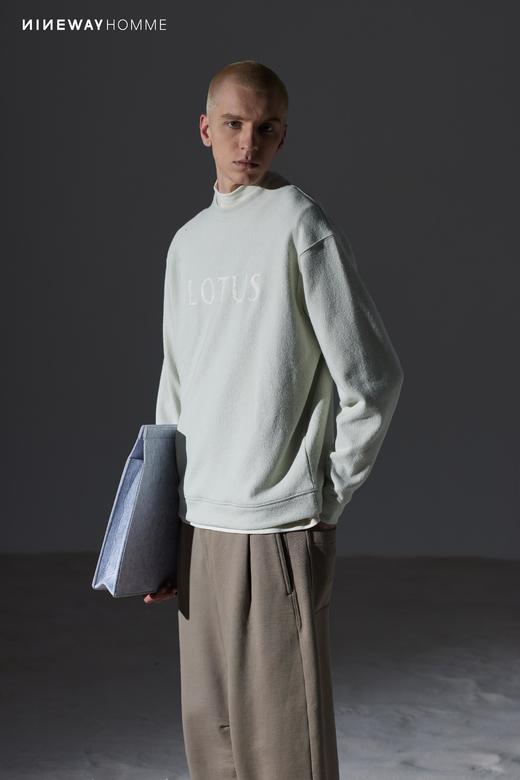 337318字母装饰长袖卫衣 商品图9