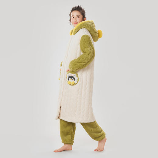 都市丽人舒适外出女士睡衣长毛绒夹棉加厚款长袖长裤类家居服套装LH31M1 商品图2