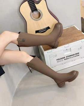 菲琳凡 15A3039咖色.35到39码，原价799元，现价399元