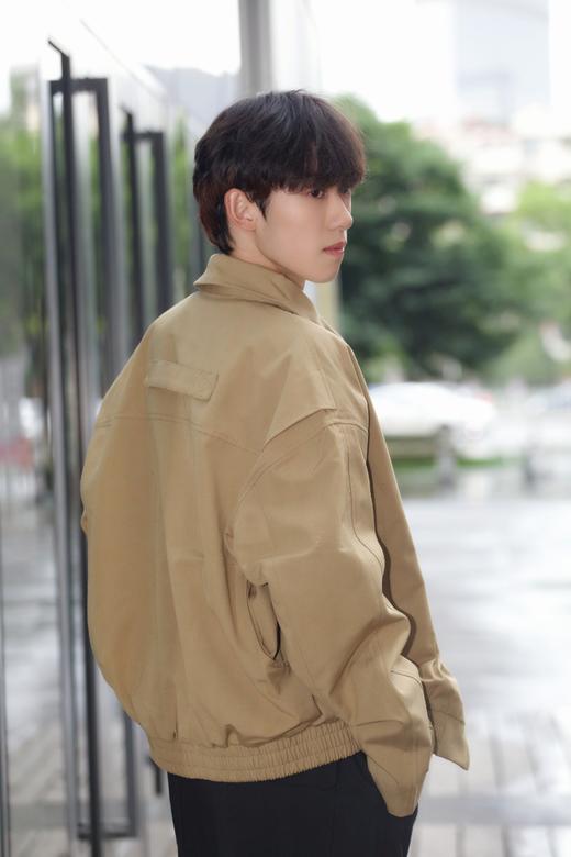 330472783极简休闲夹克 商品图4