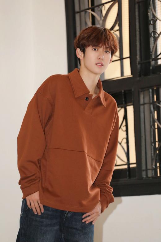 333063212简单套头卫衣 商品图4