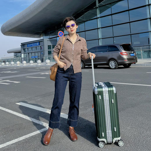 红念秋冬新季直筒烟管加绒牛仔裤 商品图4