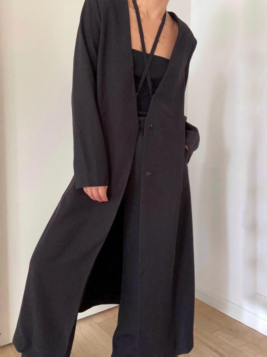 ranyepersonal｜coat 垫肩低胸系带后网纱拼接宽松西装大衣  [ 黑LELUXE22CO02 ] 商品图1