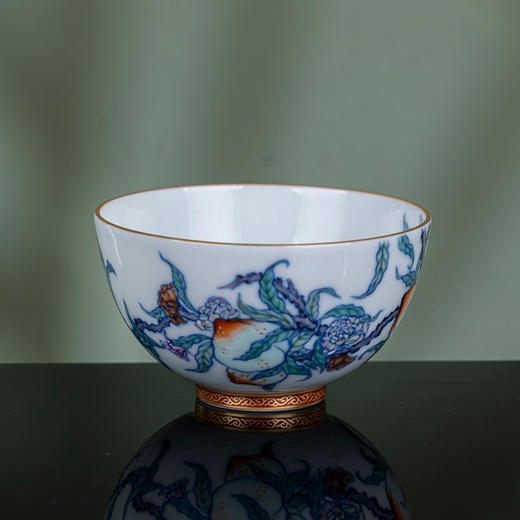 青花斗彩描金过墙九桃杯 商品图2