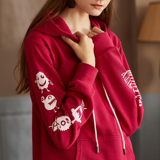 欧芮儿2018秋装新款宽松套头松松垮垮字母长袖连帽卫衣女 商品图2