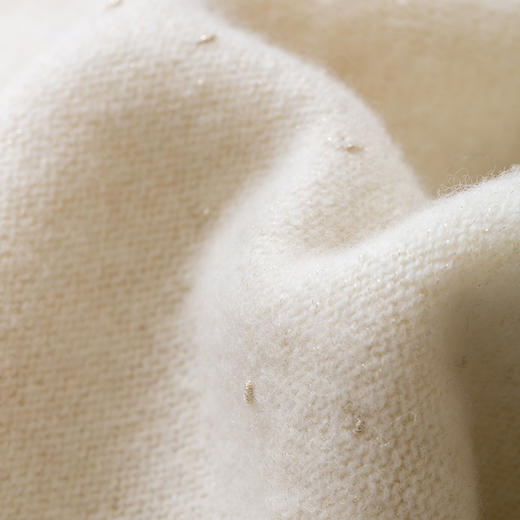 一姐|聚好看 亮丝金豆豆都秋冬中高领 100%羊毛慵懒针织衫 商品图3