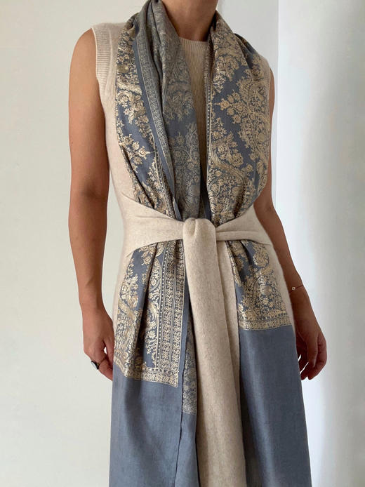 CG｜Pakistani Embroidered Scarf [真丝羊毛刺绣披肩围巾 驼底金绣 / 黑底金绣 / 灰底金绣] 商品图7
