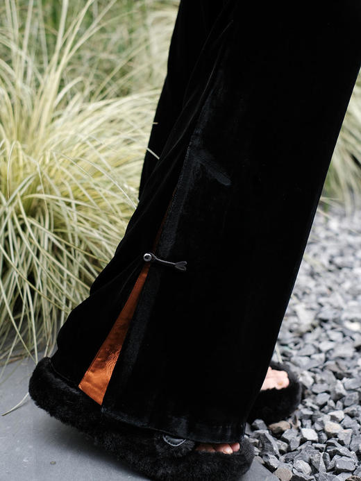 盛唐牡丹 |黑色丝绒松紧腰女裤 焦糖色裤脚口 商品图1