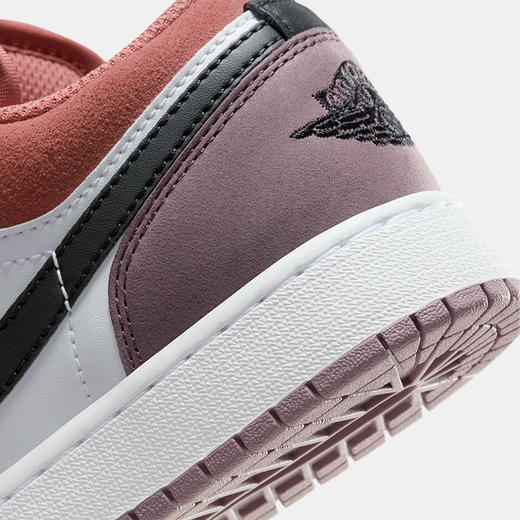Air Jordan 1 Low SE (GS) 大童运动童鞋 FB9908 商品图7