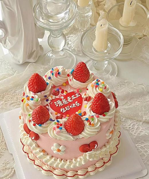 黑巢-手绘草莓甜心奶油蛋糕生日蛋糕 商品图0