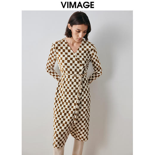 VIMAGE纬漫纪冬季新款时尚气质棋盘格通勤修身连衣裙V2007631 商品图3