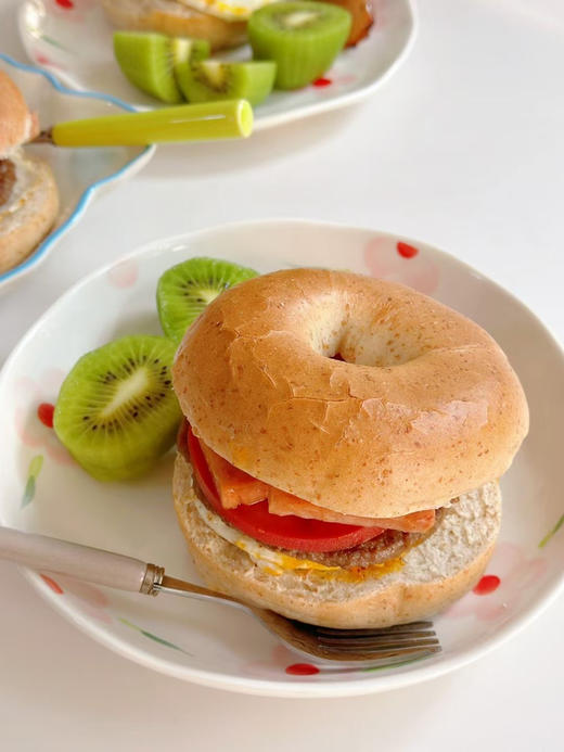 ‼️【下单满68元送1个，辣皮子米包1.3日🔚】（江浙沪满58元包邮/外省满88元包邮）低卡无油高品质贝果/碱水棒/红糖核桃肉桂卷/欧包/恰巴塔/米面包/黄油汉堡胚 商品图3