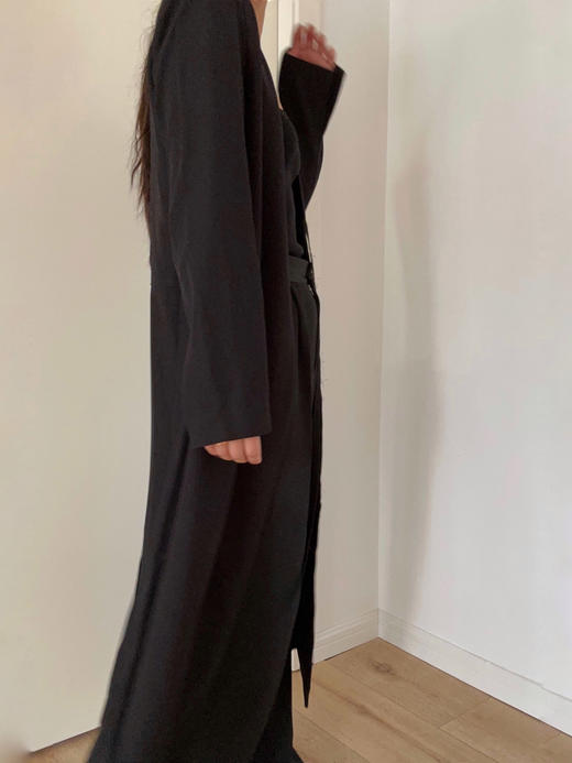 ranyepersonal｜coat 垫肩低胸系带后网纱拼接宽松西装大衣  [ 黑LELUXE22CO02 ] 商品图11