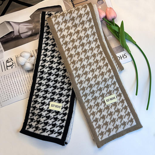 【冬季文艺范保暖围巾！韩系格子慵懒风】女保暖针织千鸟格学院风围脖，保暖又时尚 柔软围绕 温暖你的颈间 舒适柔软却不失时髦感 商品图3