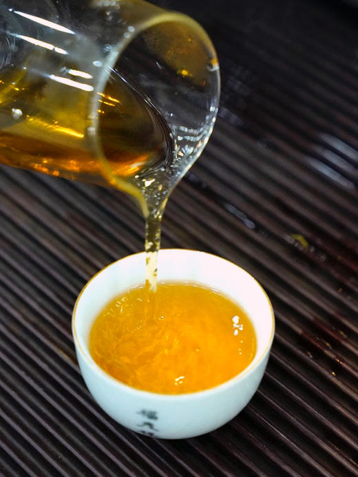 2023年冰岛晒红！甜，很甜的冰岛味的晒红茶！男女老少都能喝，可长期存放，越陈越香！200g/罐  拍5罐发6罐 商品图6