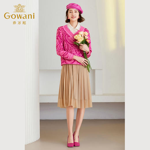 乔万尼秋冬绵羊毛针织衫上衣女v领提花设计ET4M946 商品图2