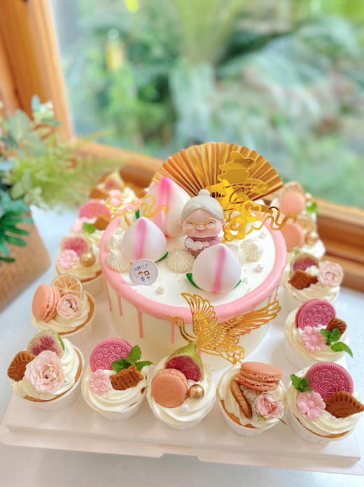 寿婆奶油蛋糕➕纸杯蛋糕16个 下单前请仔细阅读商品详情 商品图0
