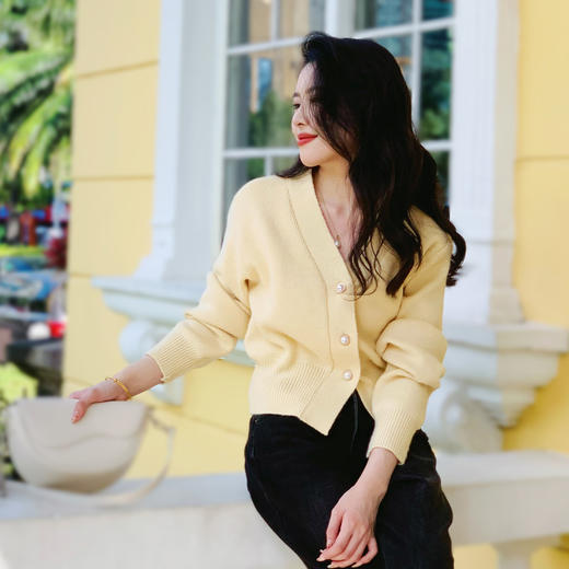 【百图lulu定制】【法式开衫】珍珠纽扣 法式  收腰 厚实 针织开衫 商品图10