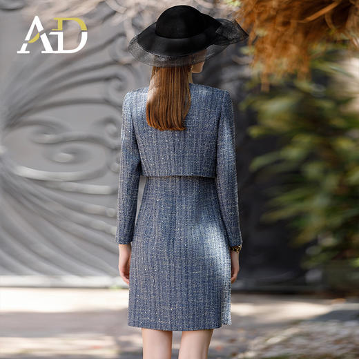 AD时尚牛仔蓝色截短廓形小西服外套2023高级感轻奢名媛小香风套装 商品图4