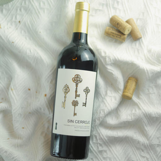 金钥匙干红葡萄酒 750ml 商品图1