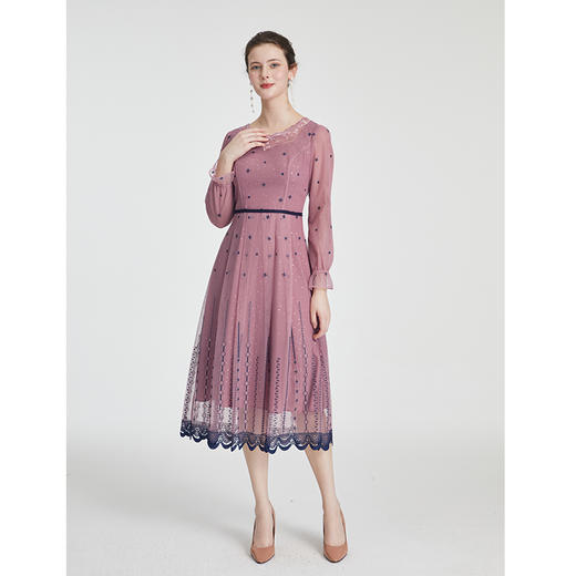 司歌刺绣连衣裙圆领网纱长袖弹力修身A881268 商品图5