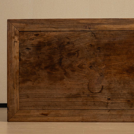 清 红木束腰马蹄腿回纹独板画桌 商品图2