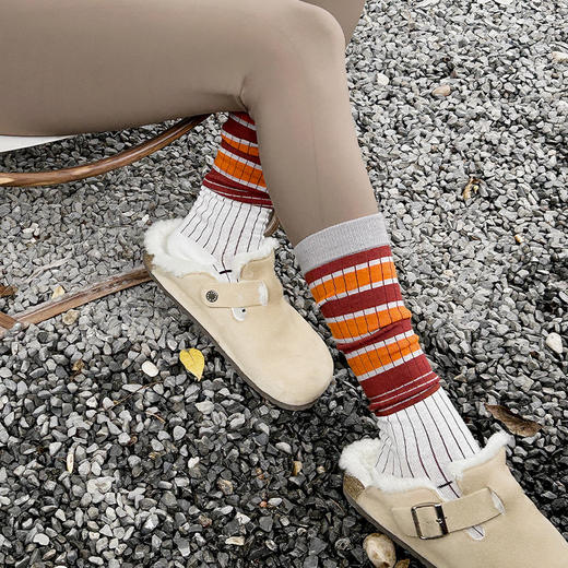 【领券下单，68元/2双】【瑜伽裤伴侣】时髦穿搭单品-中筒条纹长袜 商品图2