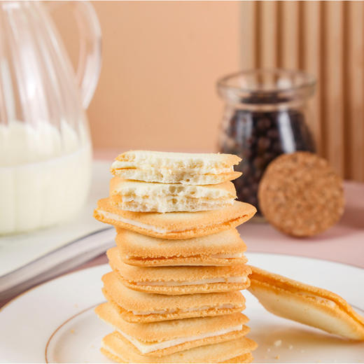 梦粹匠海盐巧克力味夹心饼干140g 商品图3